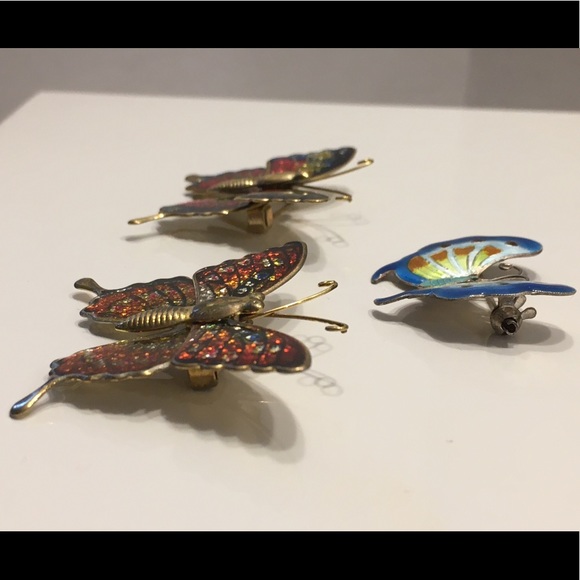 Bundle of Butterfly Brooches - Picture 4 of 7